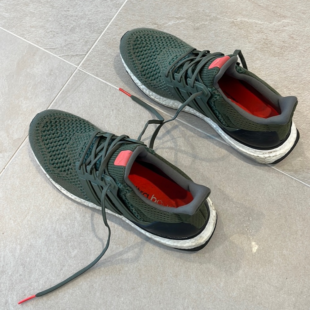 Olive green ultra-boost-slightly worn but in great condition.